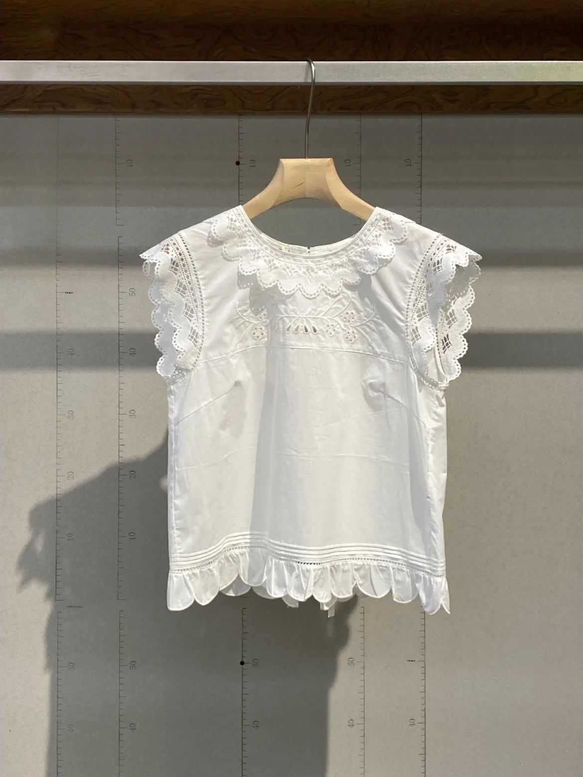 HEIDD White Sleeveless Embroidered Heavy Work Back Knot Shirt Cute Style round Neck Cotton Summer 2026 Women's Shirt - AliExpress Shirts & Blouses