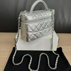 Silver Metallic Caviar Quilted Vanity Bag, Top Handle Leather‑Woven Silver Chain Box Crossbody Purse - AliExpress Women's Handbags