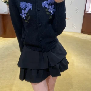 Three-dimensional flower-patterned wool knitted top - stylish collar single-button cardigan sweater of 2026 new style - AliExpress Sweaters&Jumpers