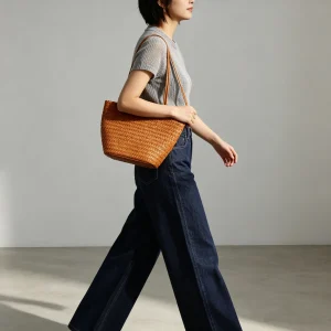 Woven Bag of Vegetable-Tanned Full-Grain Cowhide Hand-Woven Tote Bag  Women's Underarm Tote Bag - AliExpress Women's Handbags