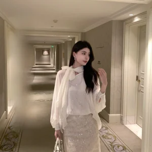 Bach's Appoinent KUN Long Sve iny Rhinestone Embellied Chiffon Blouse Women's Casual Straight Cut Spring Faion - AliExpress Shirts & Blouses