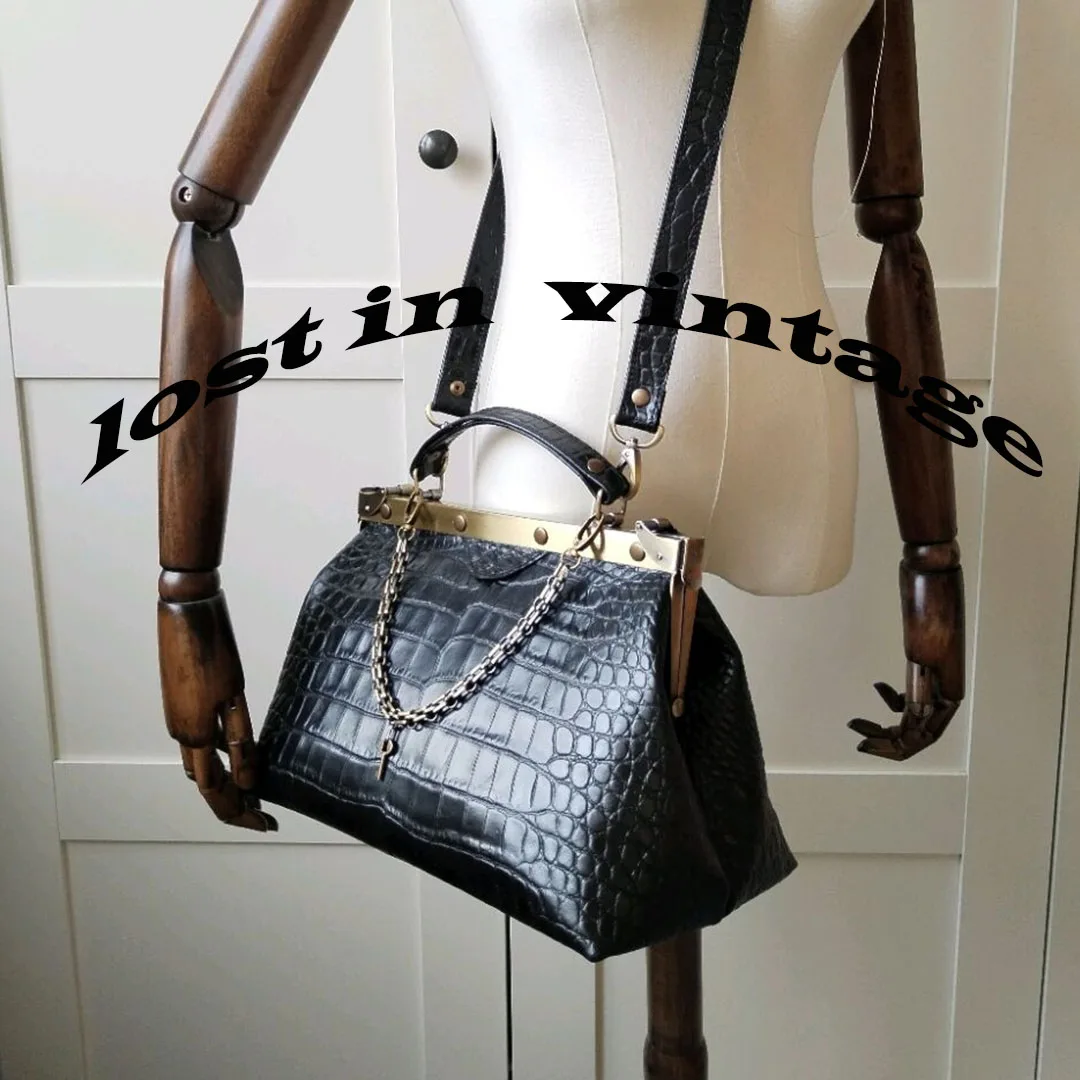 LOST IN VINTAG Artficial-leather Bags with Crocodile Embossing Black Purse Party Clutch Bronze Metal Frame Bag 32x20x15cm - AliExpress Women's Handbags