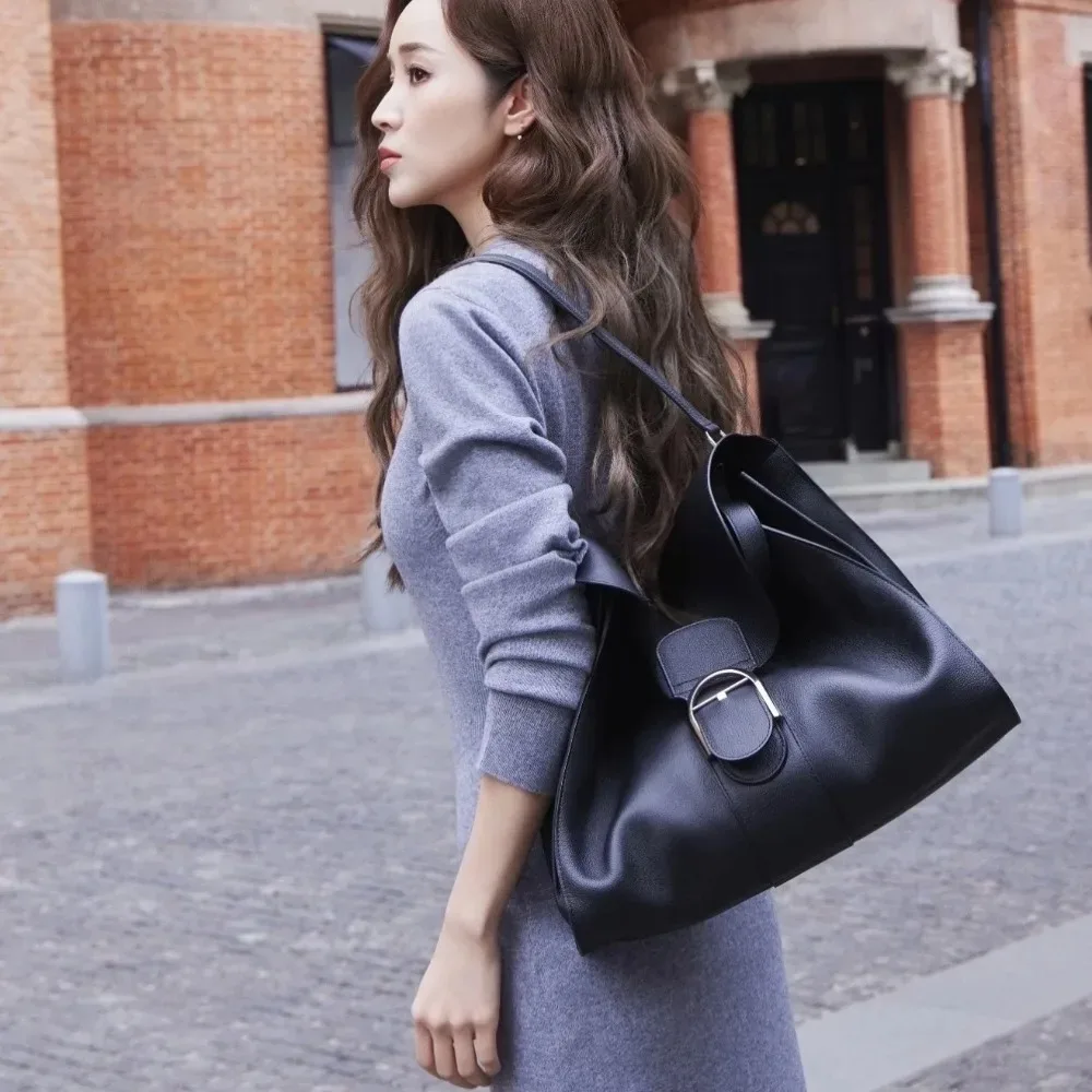 Light Luxury High-end Sense 2026 New Women's Bags Niche Retro Shoulder Casual Texture Unique Design Fashionable and Versatile - AliExpress Women's Handbags