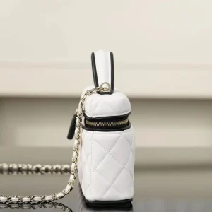 White diamond-quilted leather makeup case bag, black trim, short top handle, leather-woven silver chain shoulder strap, rectangular women's crossbody bag. - AliExpress Women's Handbags