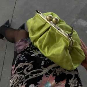 LOST IN VINTAGE Olive Velvet Bag Clutch Kiss-lock Simple Soft Finish Voluminous and Spacious Shape Brass Fittings 38x20x10cm - AliExpress Women's Handbags