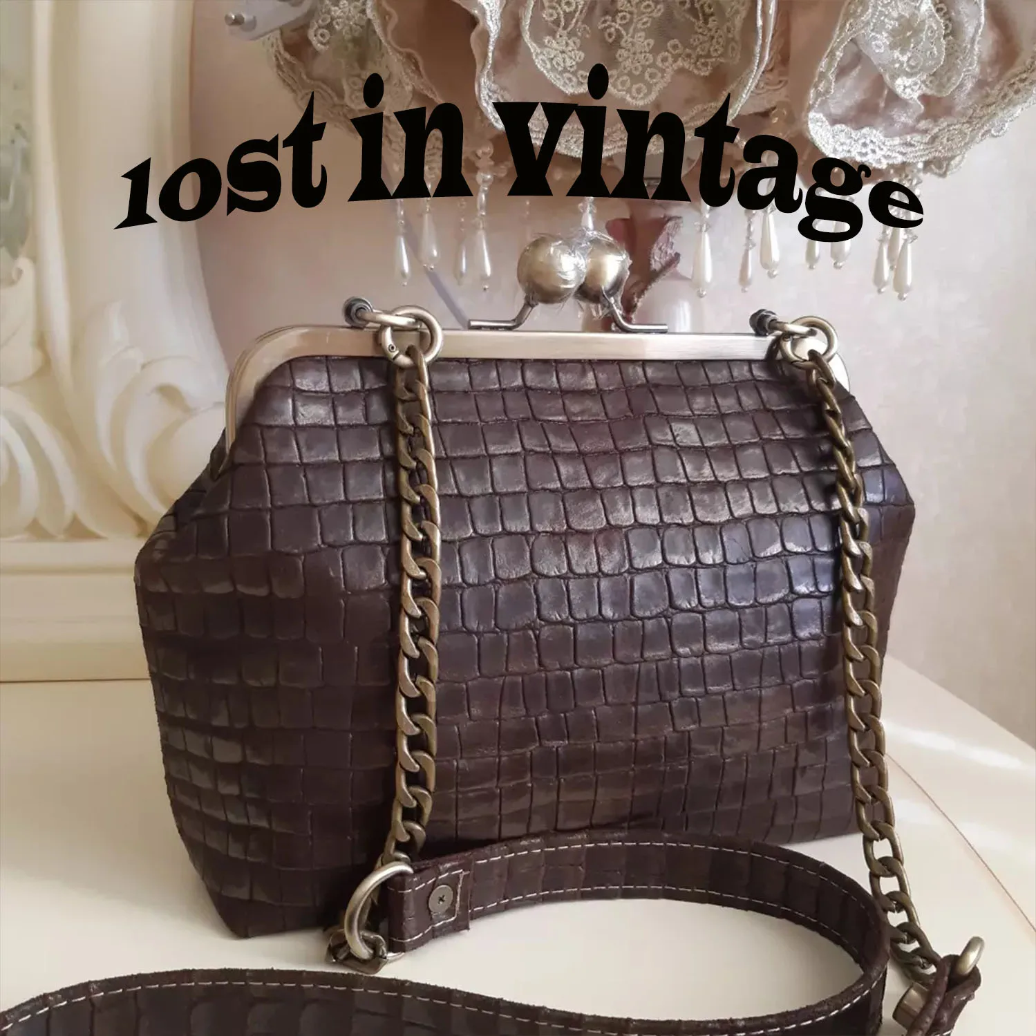 Lost In Vintage 34x23x10cm Artficial Leather Bag Metal Frame Lingge Leather Big Purse with a Gold Metal Frame Kiss Lock Clutch - AliExpress Women's Handbags
