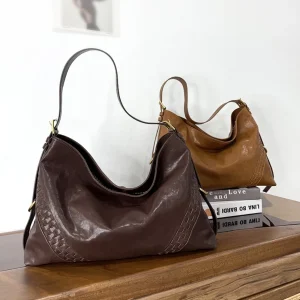 New Retro Shoulder Exquisite Women's Bag Large Capacity High Sense Classic Versatile High Fashion Simple Leather Commuter Bag - AliExpress Women's Handbags