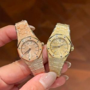 Women's fashionable watches, seamlessly integrating high-end and luxury. Designer quartz watches, the top choice for gift giving.