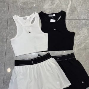 Women new style logo letter print sports yoga crop top vest and shorts twinset designer tracksuit SML