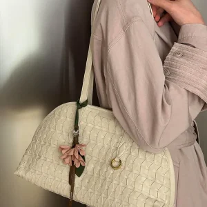 Milk White Large Capacity  Shaped Handbag Women's Fashion 2026 New Style Commuter Bag Underarm Single Shoulder Bag - AliExpress Women's Handbags