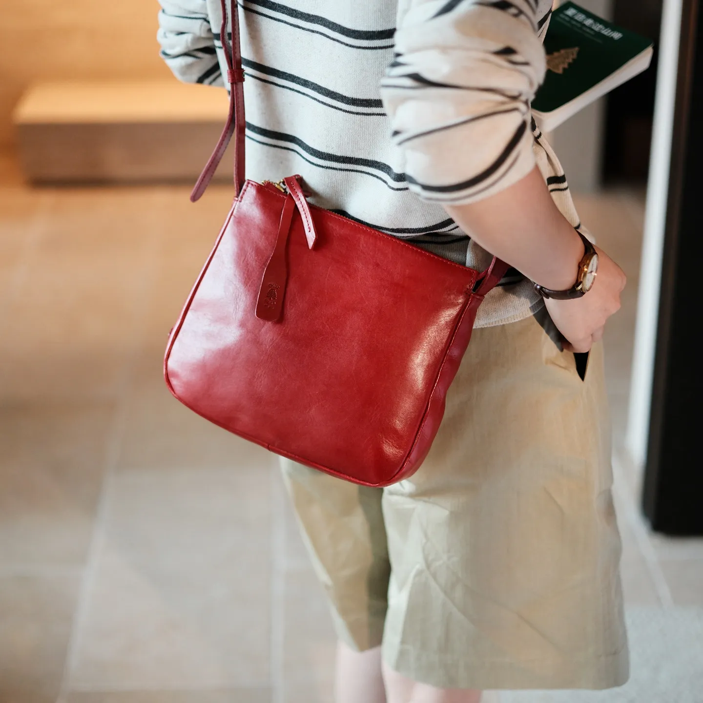 PNDME simple vintage high-quality genuine leather ladies crossbody bag outdoor casual handmade cow leather women's shoulder bag - AliExpress Women's Handbags